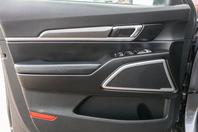 Used 2022 Gray Kia S image 19