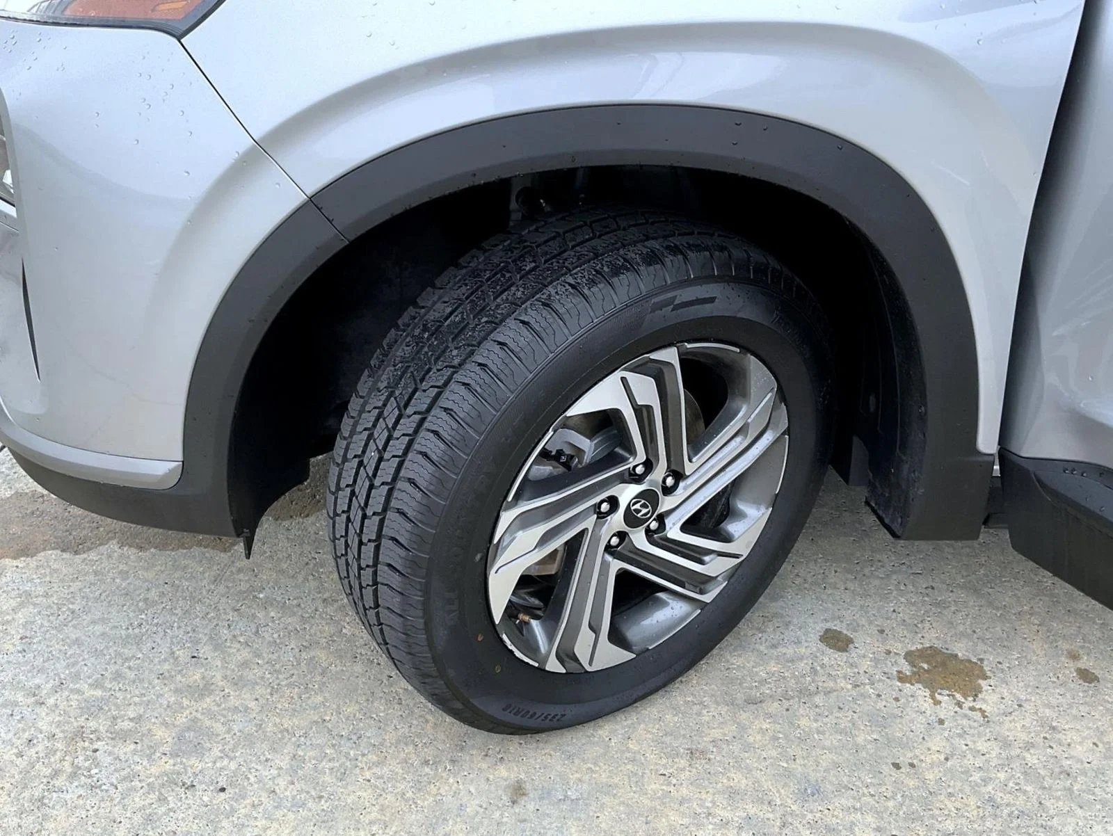 2021 Hyundai Santa Fe SE - Photo 24