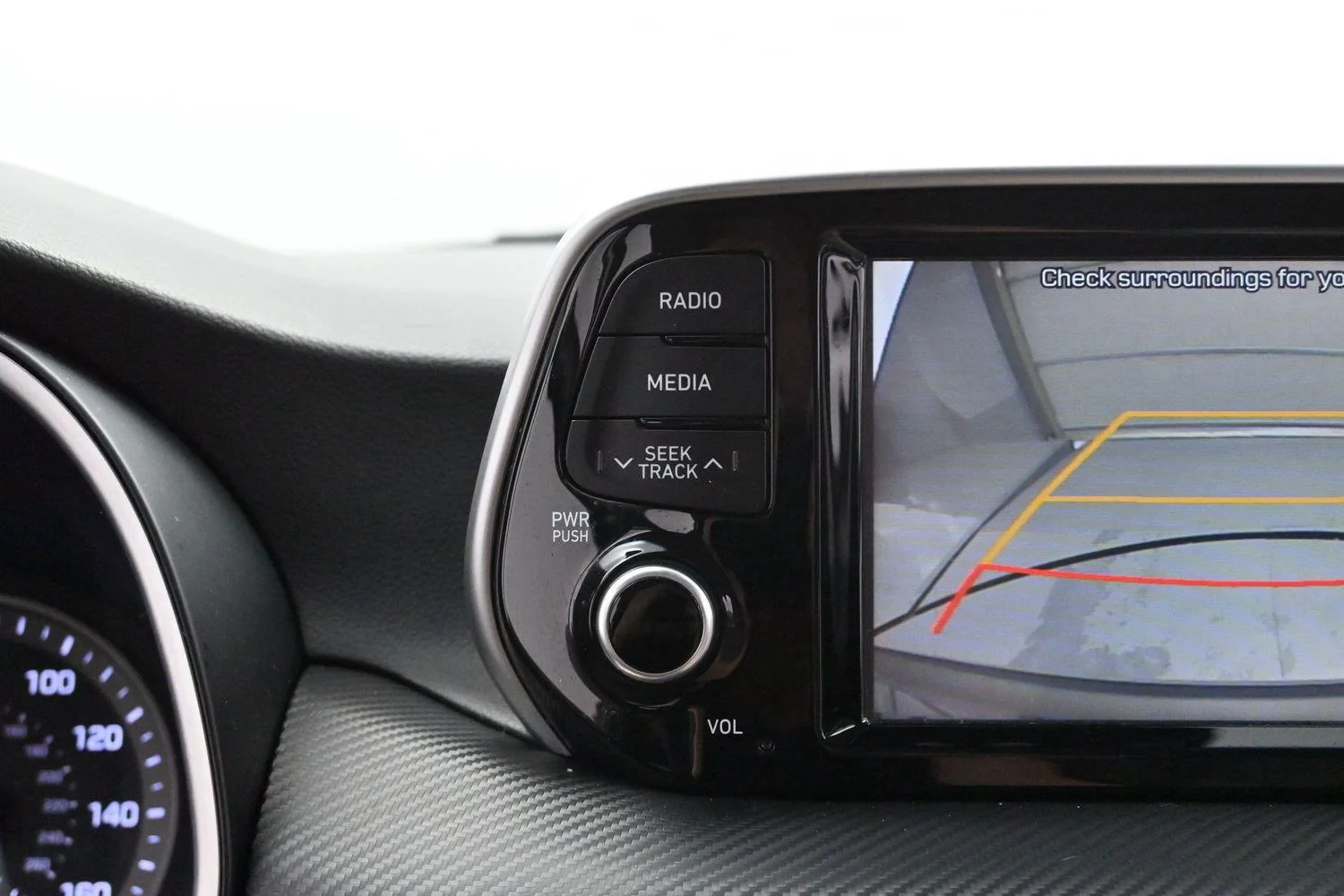 Used 2020 Stellar Silver Hyundai SE image 22