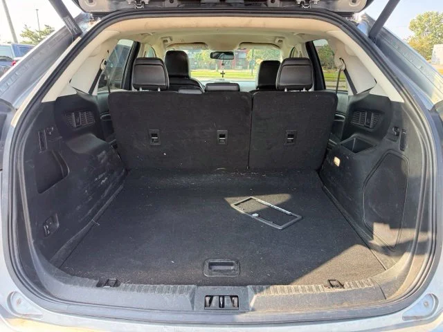 Used 2022 Silver Ford Titanium image 10