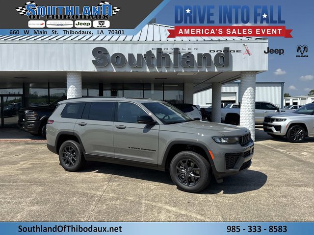 2027 Jeep Grand Cherokee L Laredo Altitude