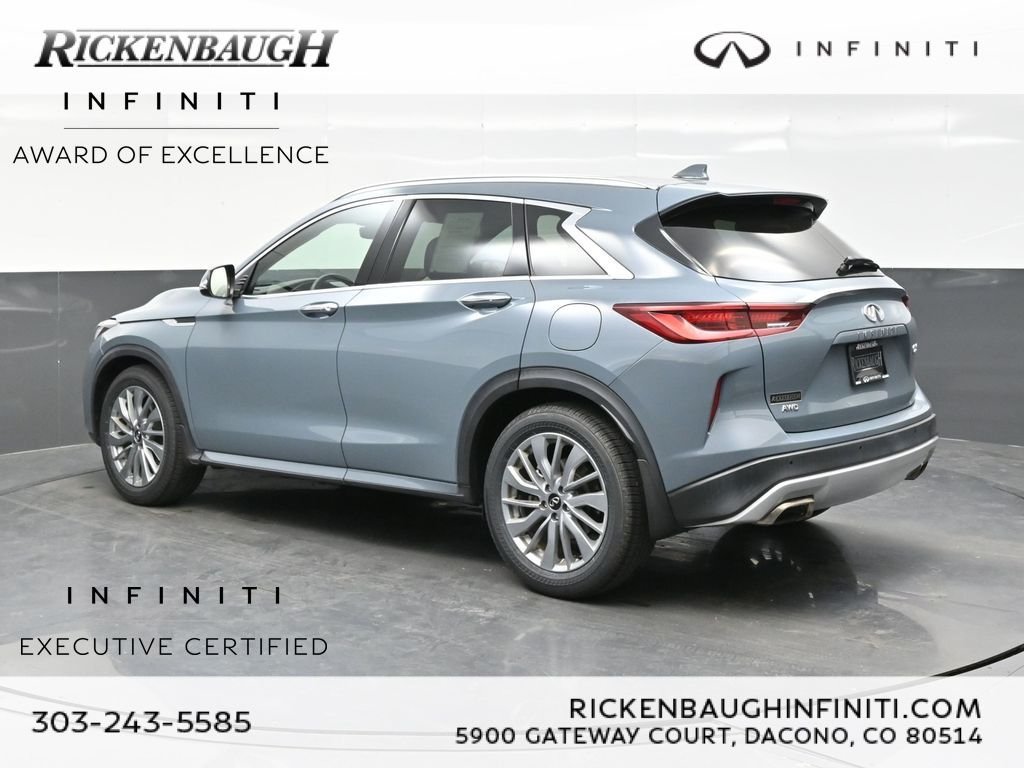 Certified Used 2023 Gray INFINITI LUXE image 4