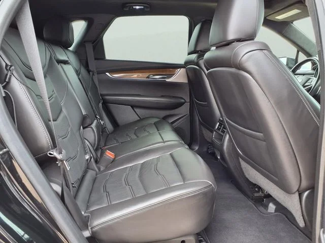 Used 2020 Black Cadillac Sport image 15