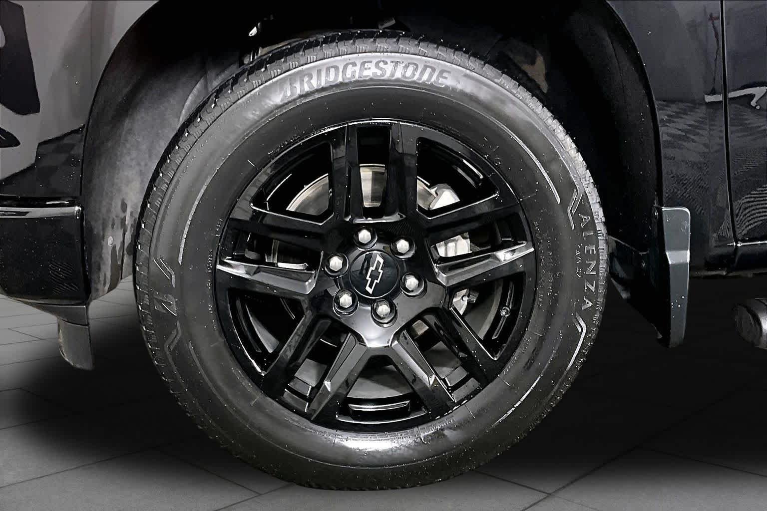 Used 2023 Black Chevrolet Custom image 11