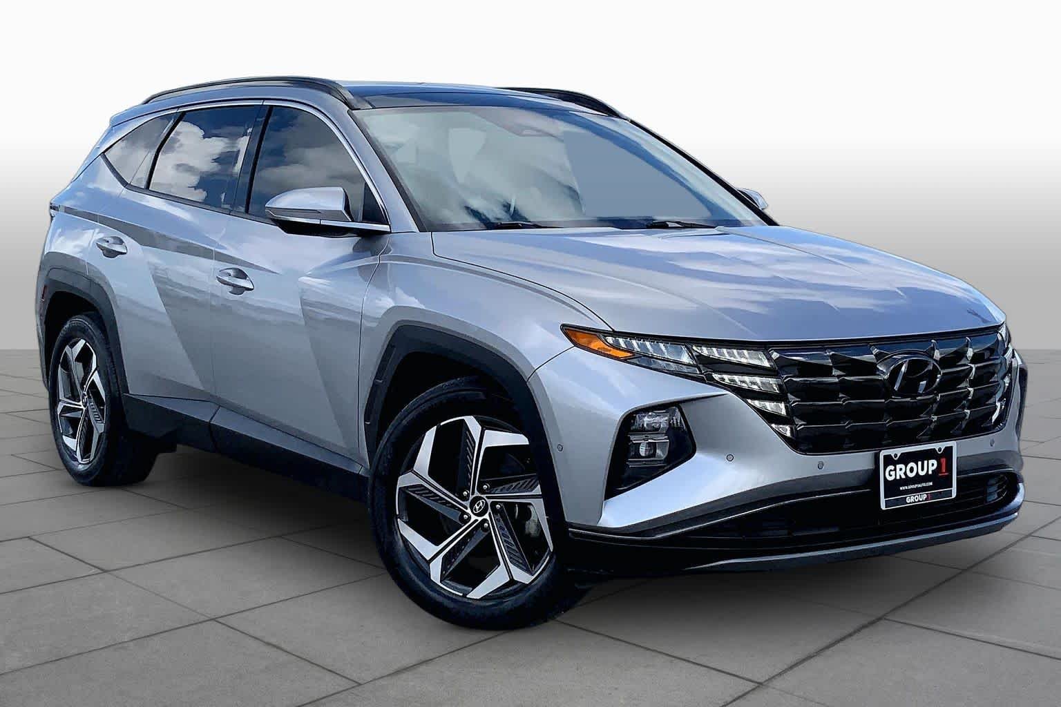 Used 2022 Shimmering Silver Hyundai Limited image 3