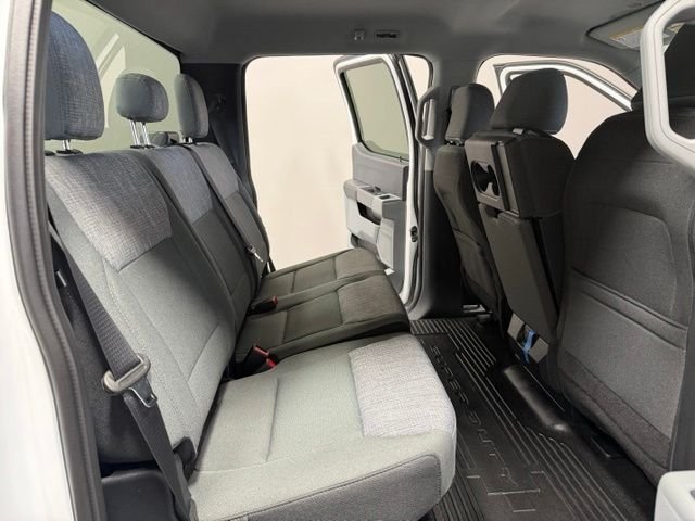 New 2026 Oxford White Ford F-250® XLT image 27