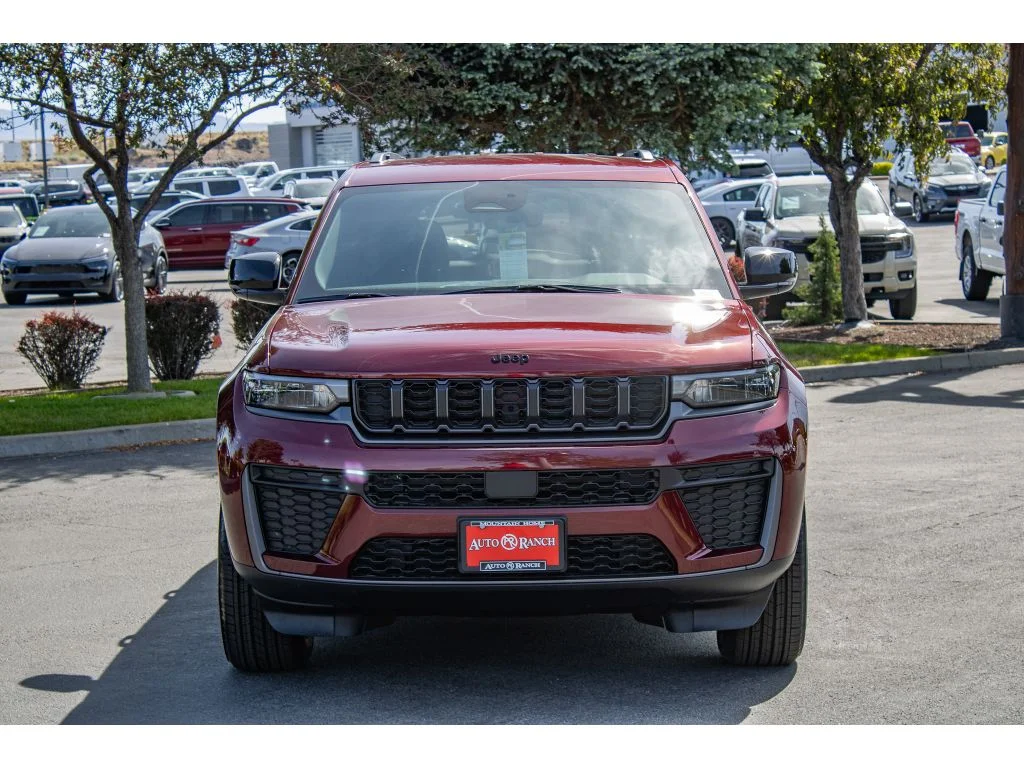 New 2026 Velvet Red Pearlcoat Jeep Laredo Altitude image 3