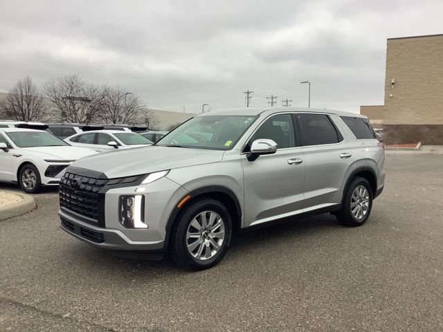 2023 Hyundai Palisade SE - Photo 1