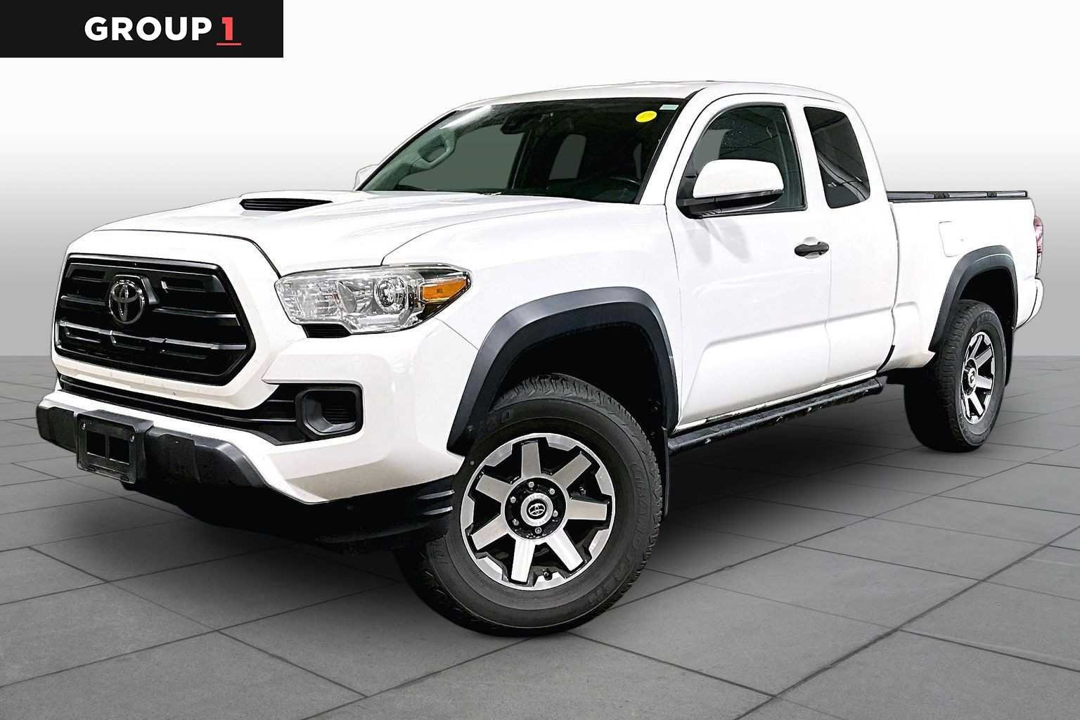 2019 Toyota Tacoma SR