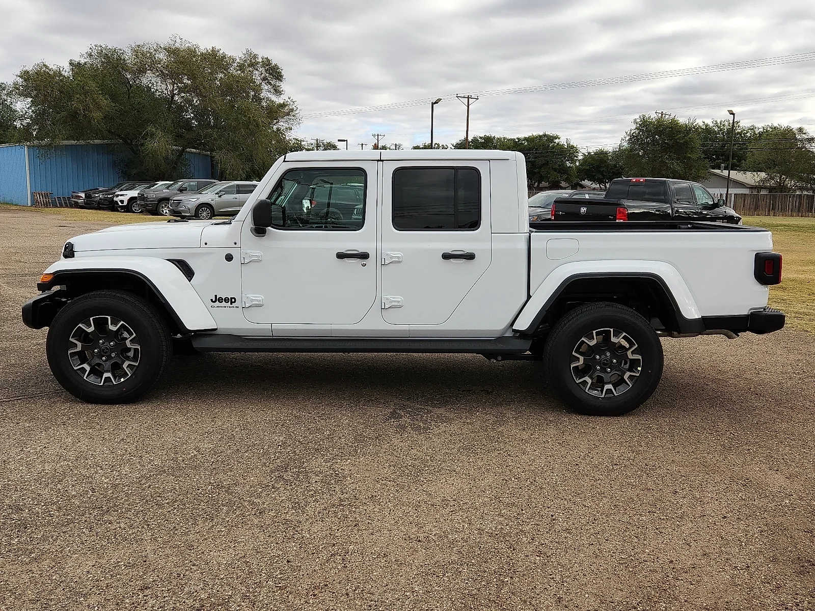 New 2025 White Jeep SPORT S 4X4 image 2