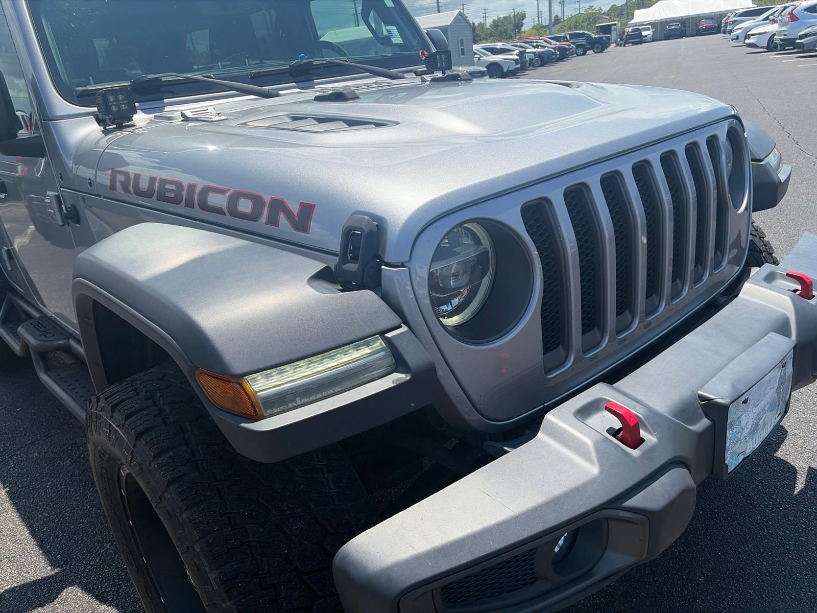 Used 2018 Silver Jeep Unlimited Rubicon image 19