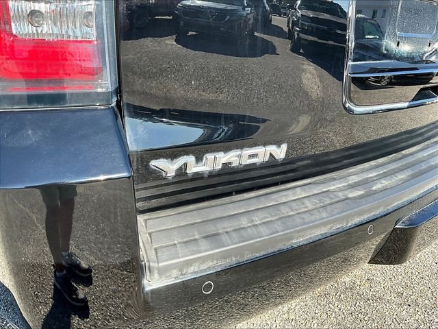 Used 2017 Black GMC SLT image 27