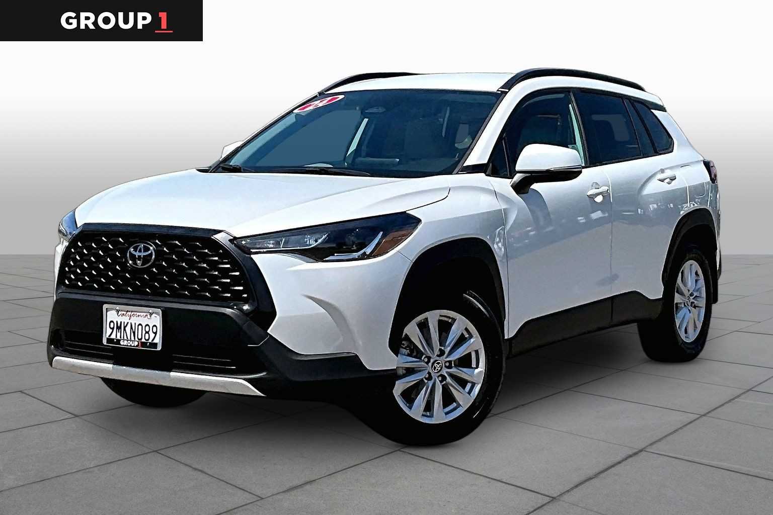 2024 Toyota Corolla Cross LE