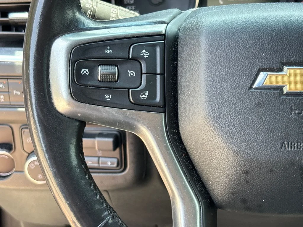 Used 2021 Gray Chevrolet LT image 20