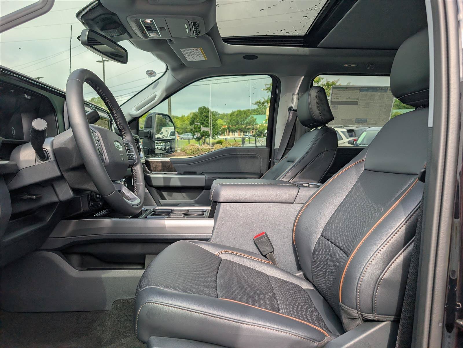 New 2026 AGATE BLACK FORD Lariat image 19