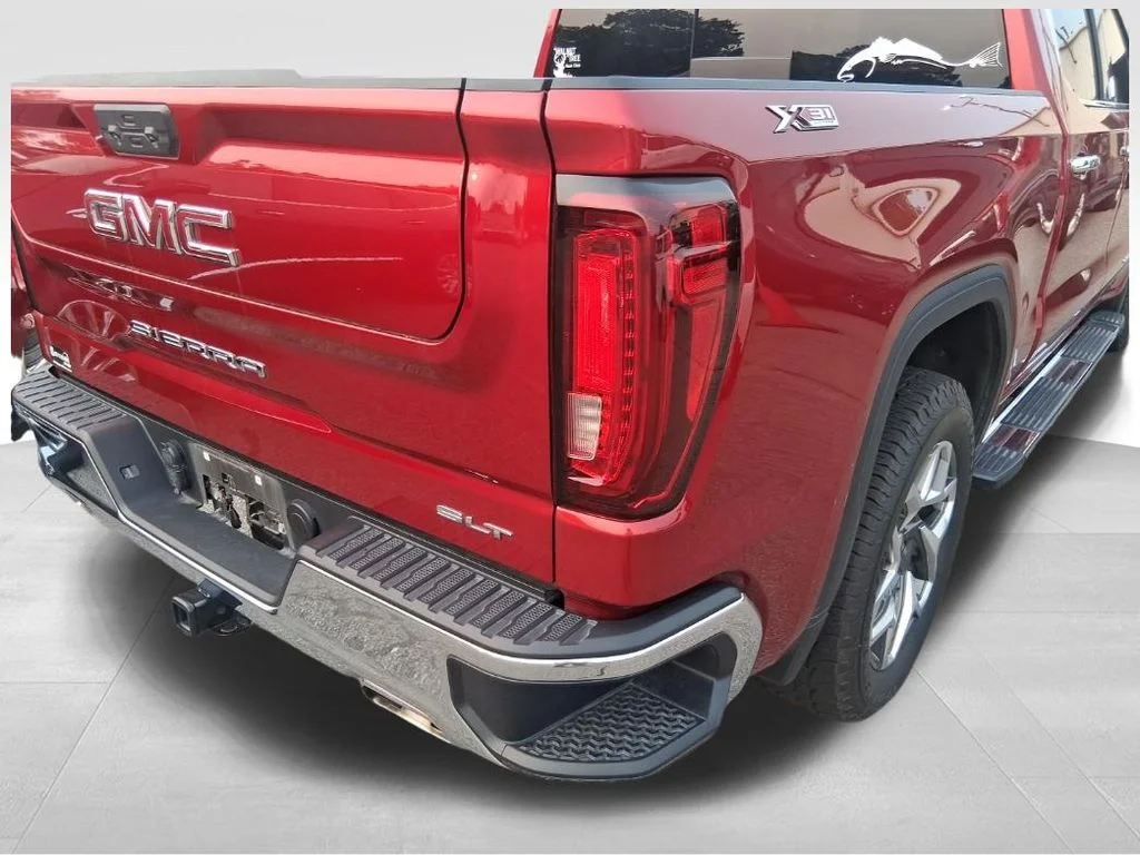 Used 2024 Red GMC SLT image 14