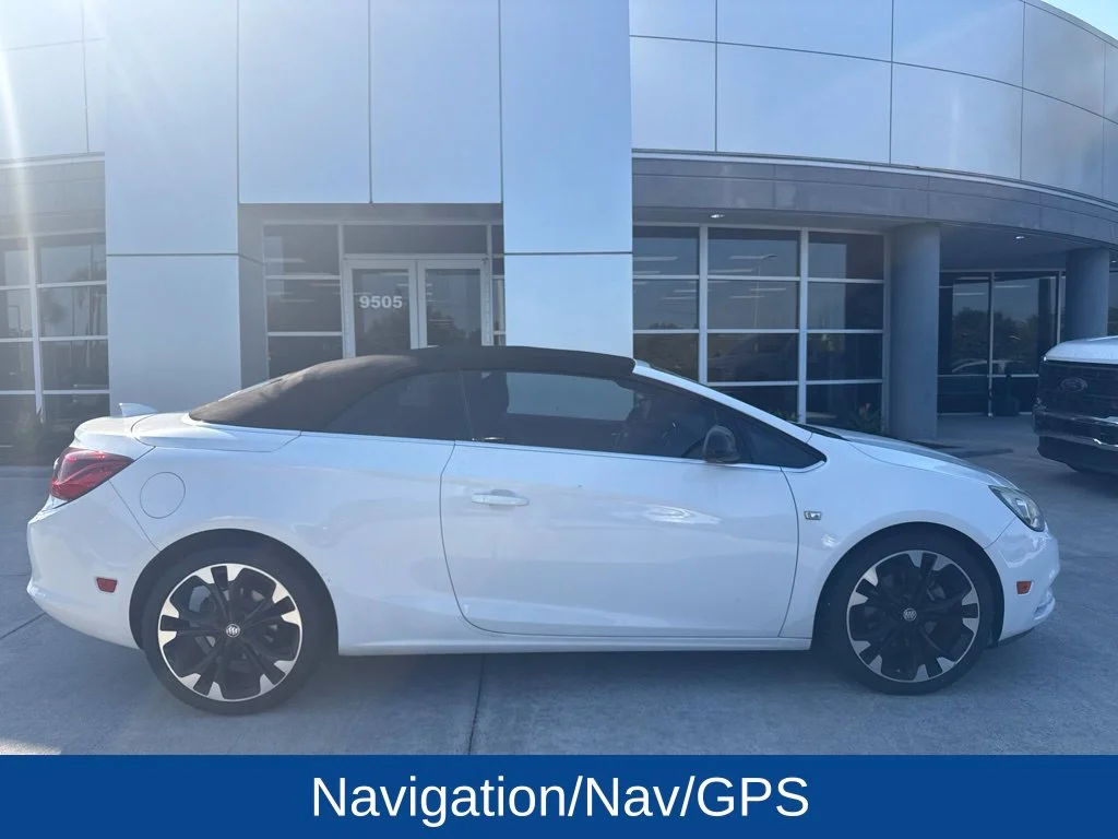 Used 2018 Summit White Buick Sport Touring image 2