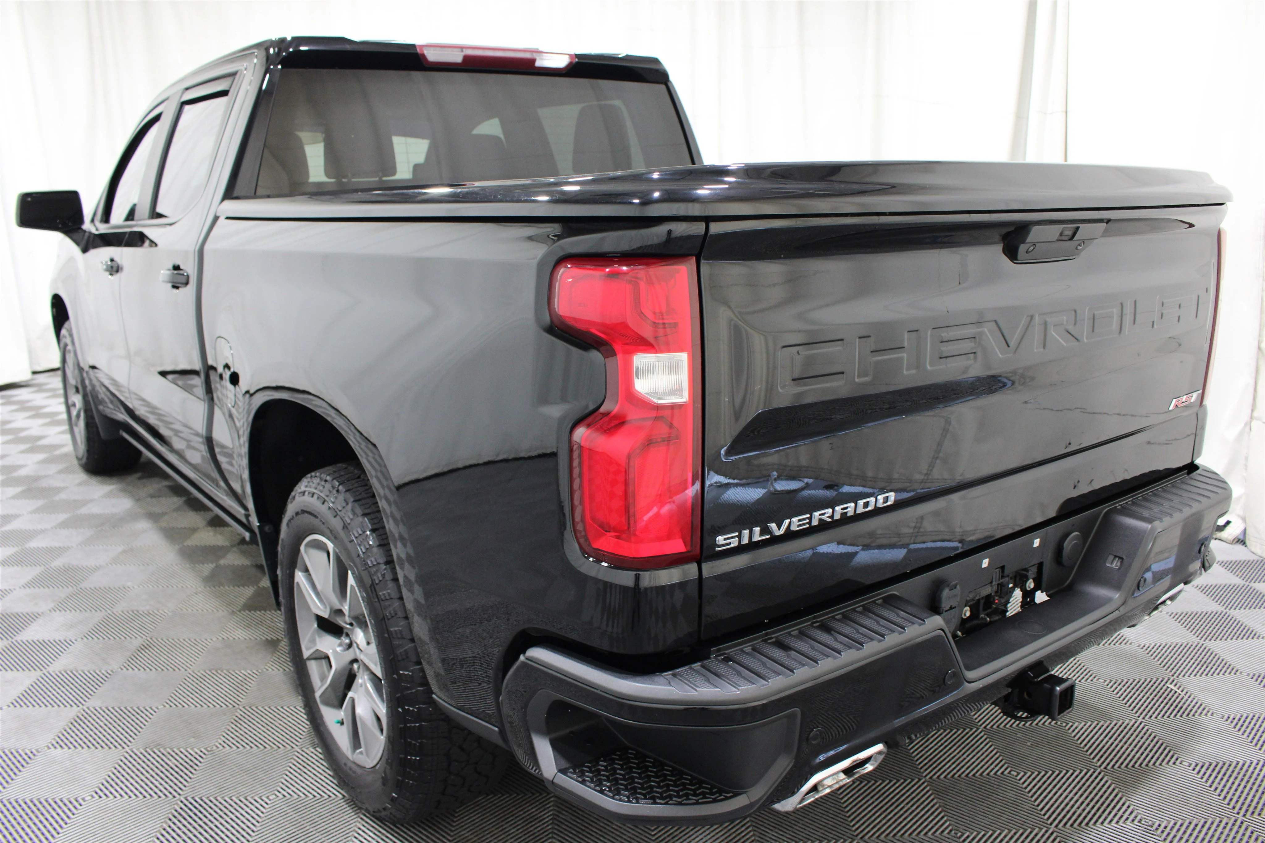Used 2022 Black Chevrolet RST image 29