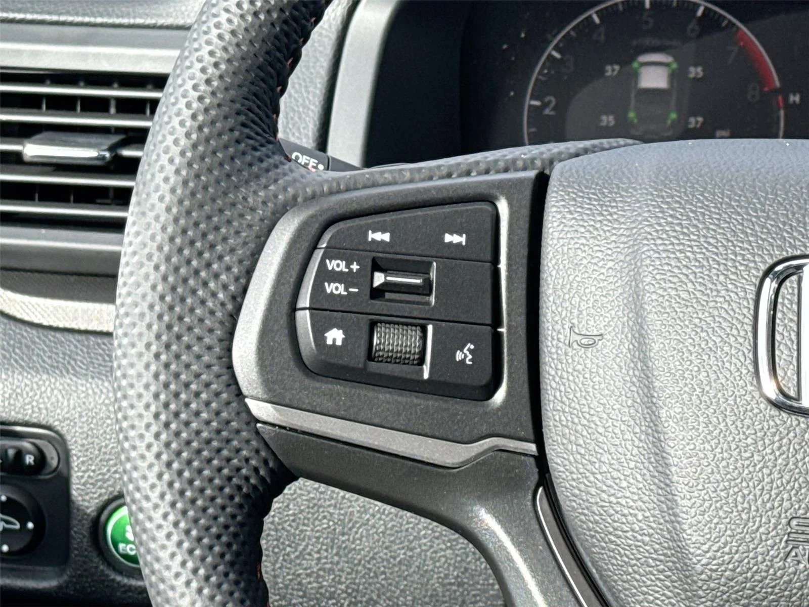 2026 Honda Ridgeline TrailSport - Photo 23