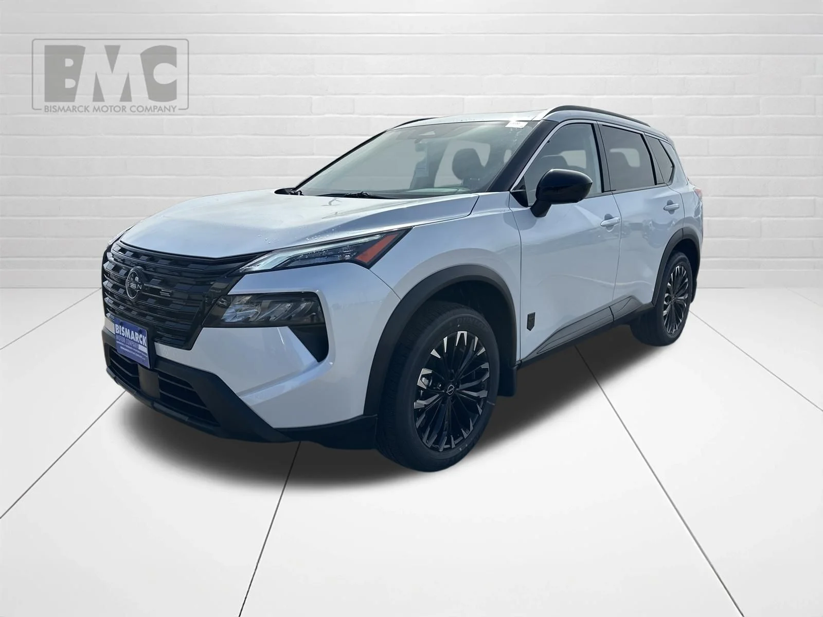 2026 Nissan Rogue Dark Armor AWD's photo