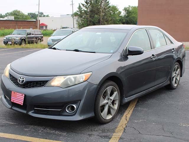 Used 2012 Toyota Camry SE with VIN 4T1BK1FKXCU012361 for sale in North Olmsted, OH