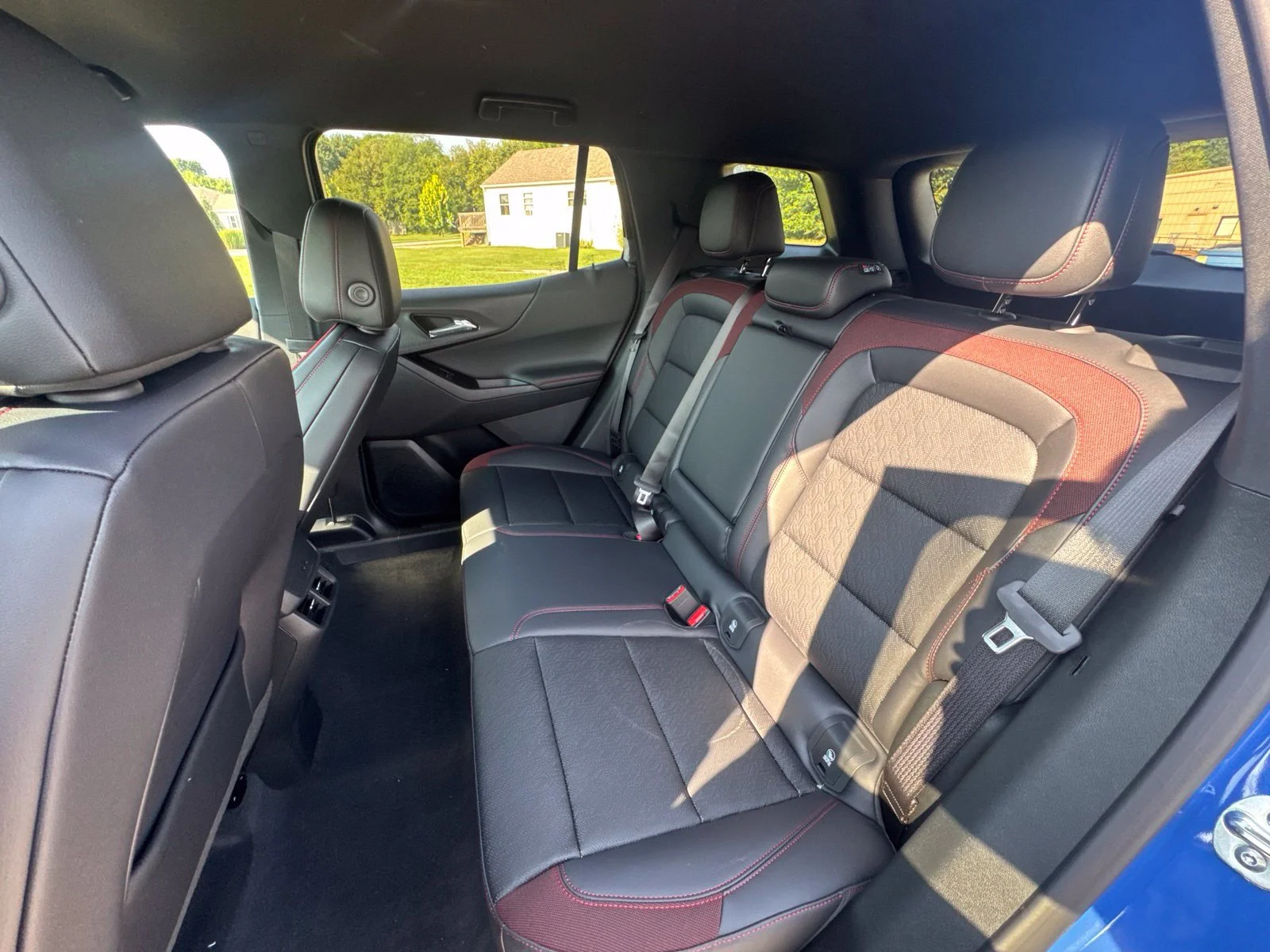 2027 Chevrolet Equinox RS - Photo 23