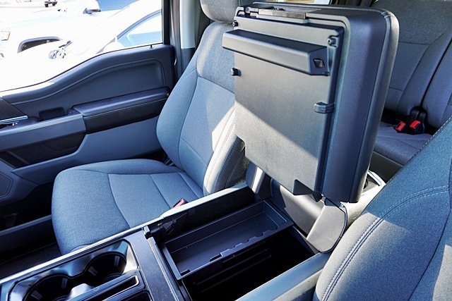 Used 2024 Gray Ford XLT image 43