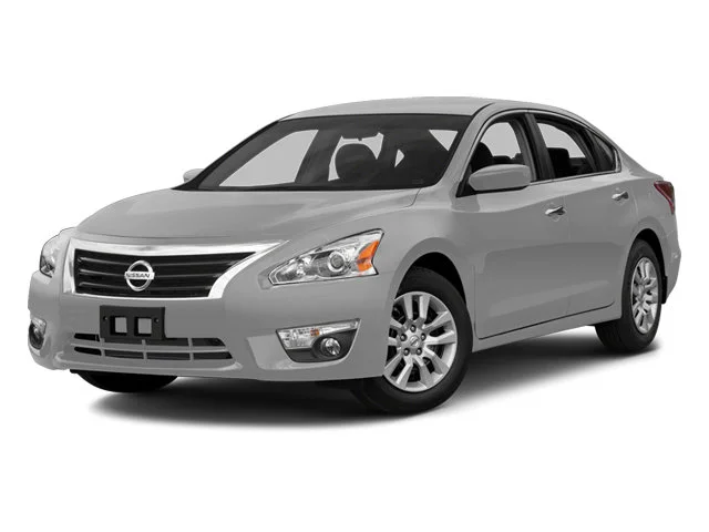 2014 Nissan Altima's photo
