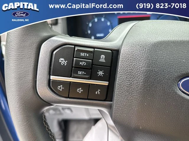 Used 2025 Blue Ford XLT image 23