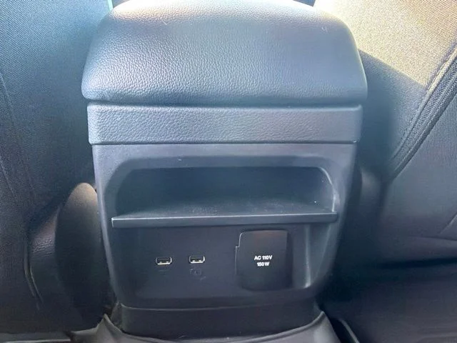 Used 2021 Blue Ford XLT image 12