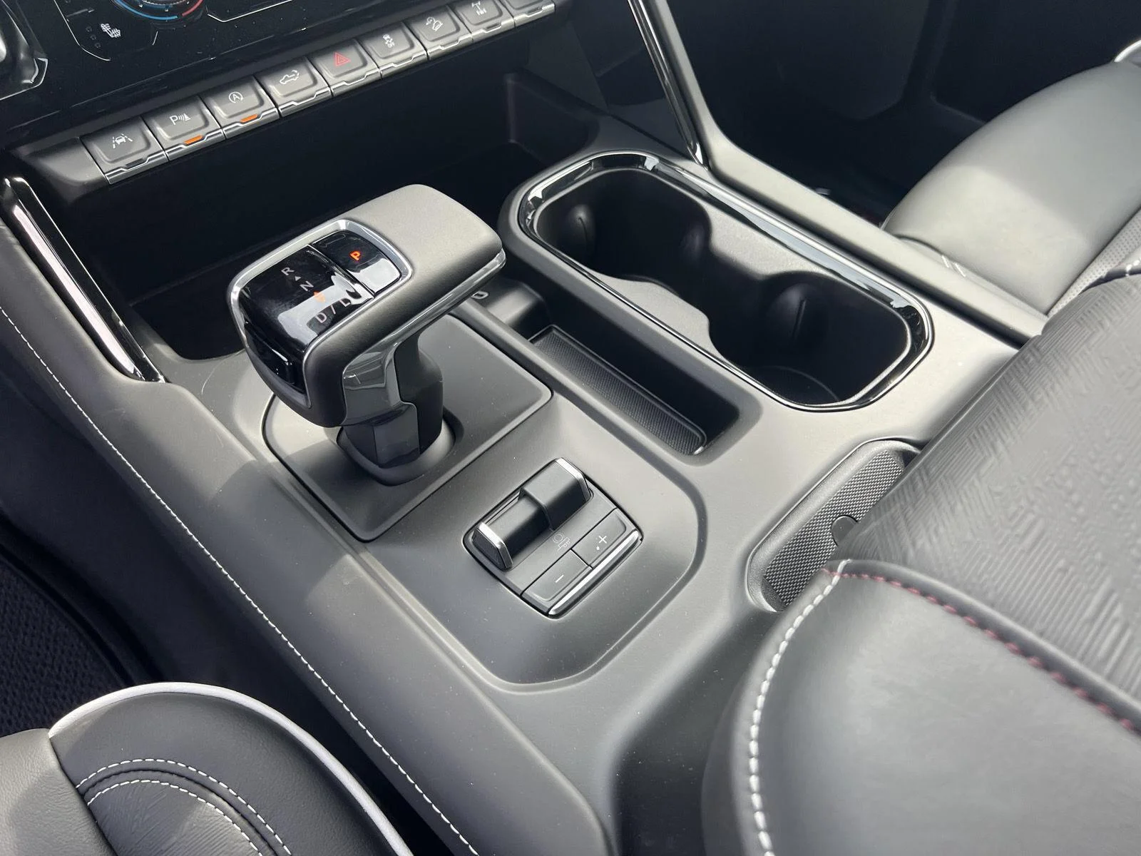 2026 GMC Sierra 1500 AT4X - Photo 26