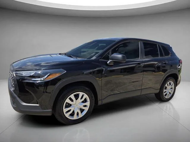 Used 2022 Jet Black Toyota L image 9
