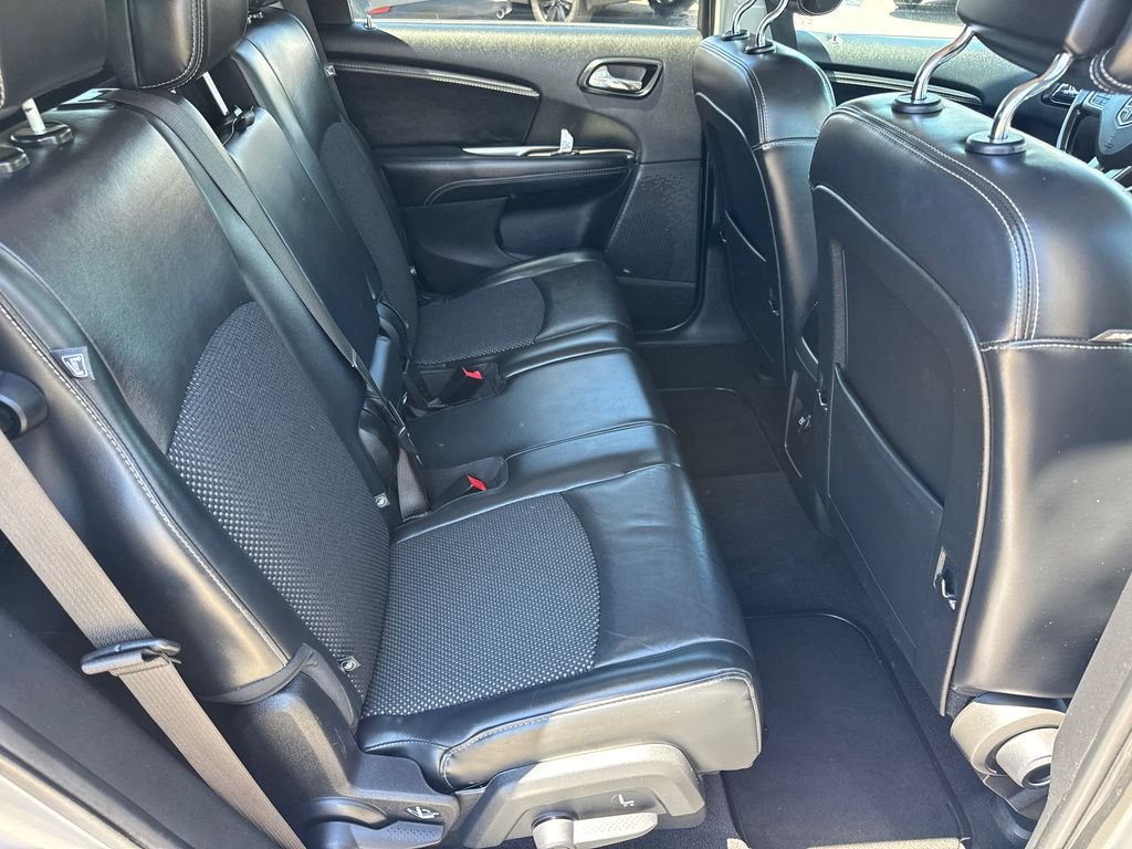 Used 2020 Silver Dodge Crossroad image 15
