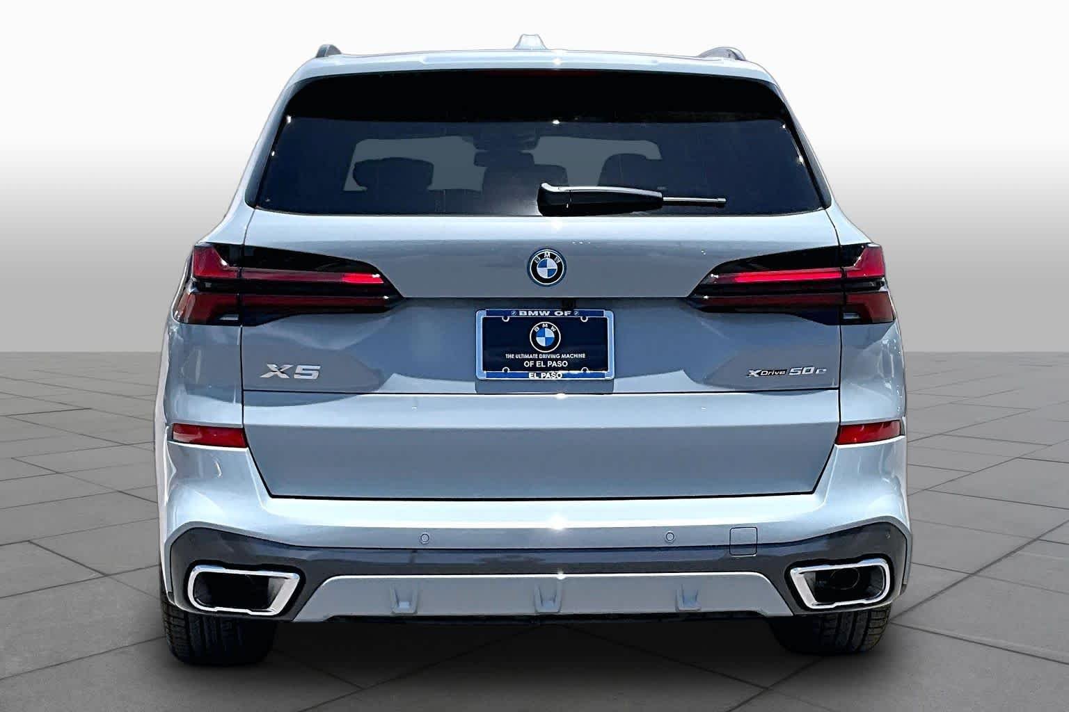 New 2026 Brooklyn Grey Metallic BMW xDrive50e image 4