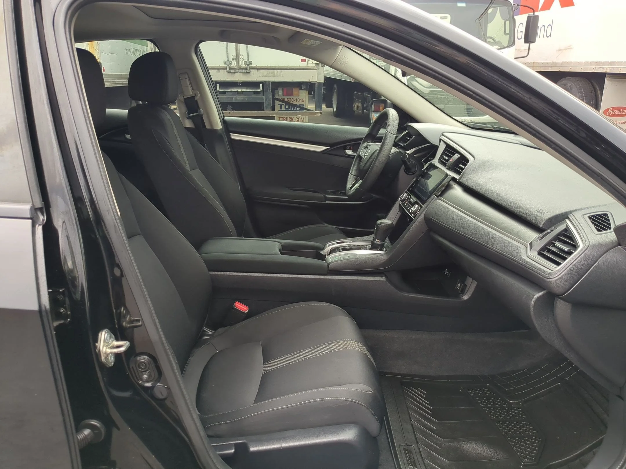Used 2017 Crystal Black Pearl Honda EX image 27