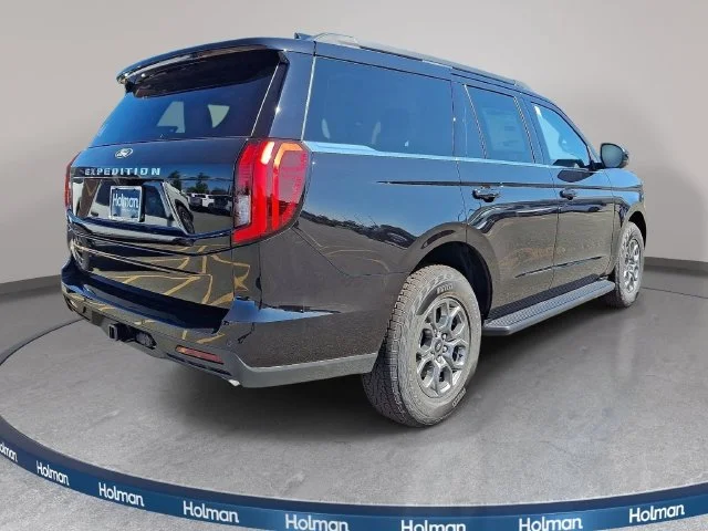 New 2027 Agate Black Metallic Ford Active image 4