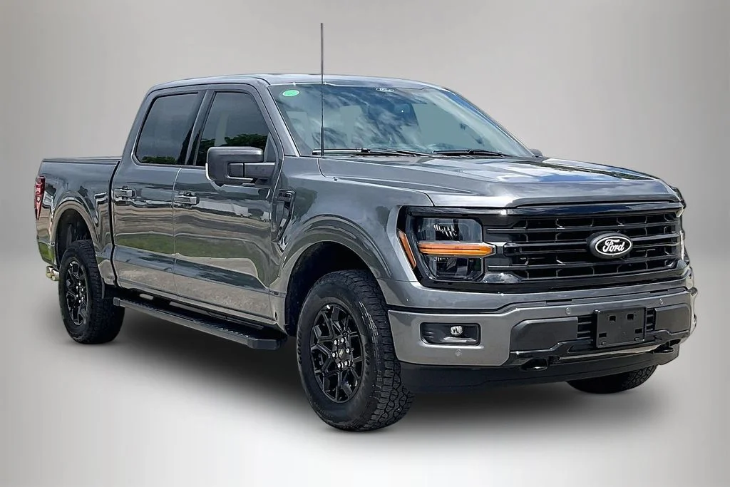 Used 2026 Gray Ford XLT image 1