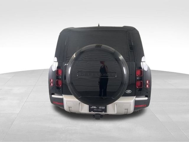 2023 Land Rover Defender S - Photo 5
