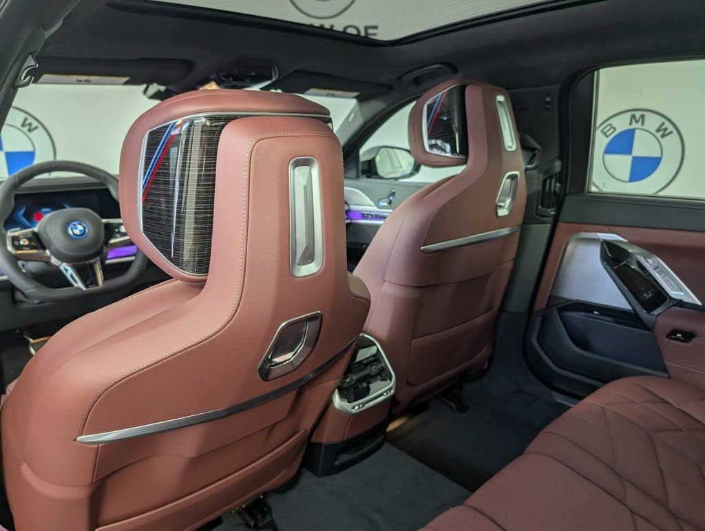 2026 BMW i7 60 - Photo 14