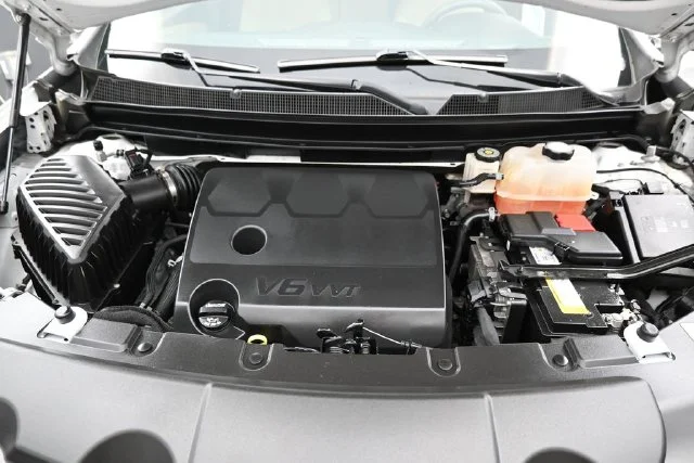 Used 2023 White Chevrolet LS image 40