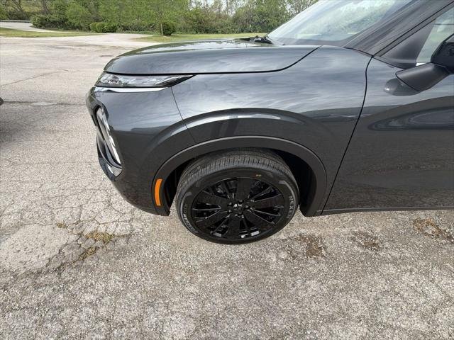 New 2026 Graphite Gray Mitsubishi LE 1.5T S-AWC image 10