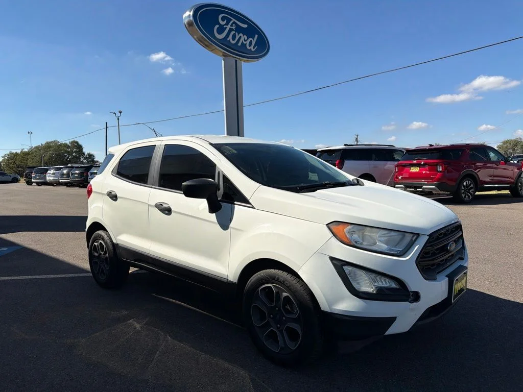 Used 2020 Diamond White Ford S image 4