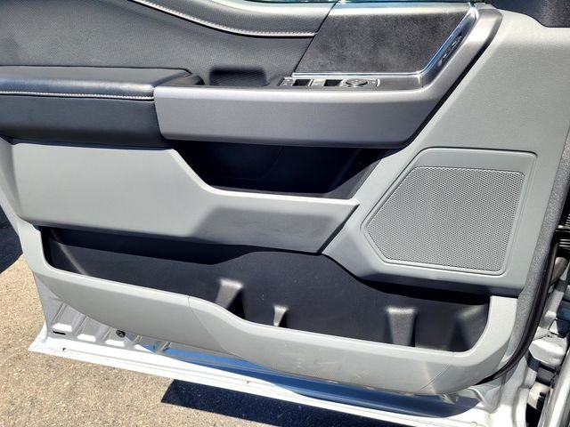Used 2025  Ford XLT image 14