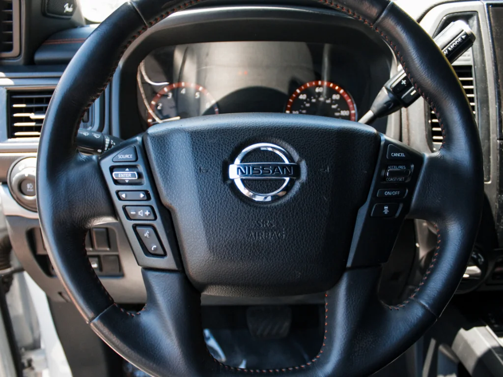 Used 2021 Glacier White Nissan PRO-4X image 15