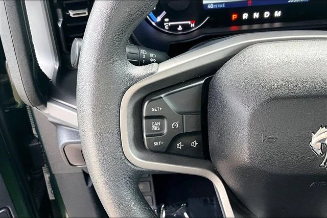 Used 2022 Green Ford Base image 18