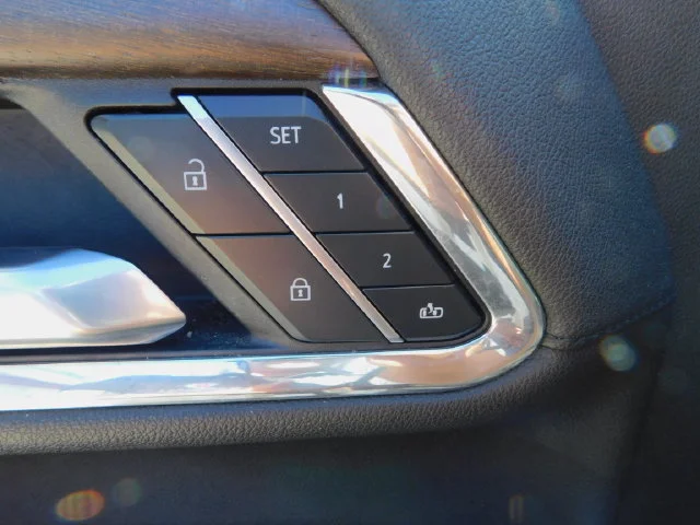 Used 2024 Gray Chevrolet High Country image 14