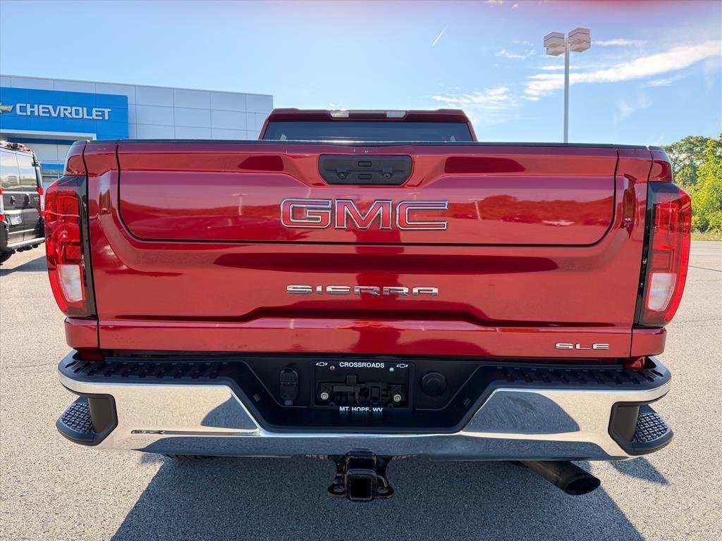Used 2021 Cayenne Red Tintcoat GMC SLE image 3