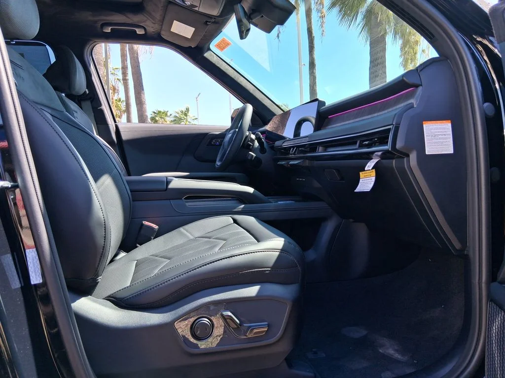 New 2027 Black Kia X-Line SX Prestige image 19