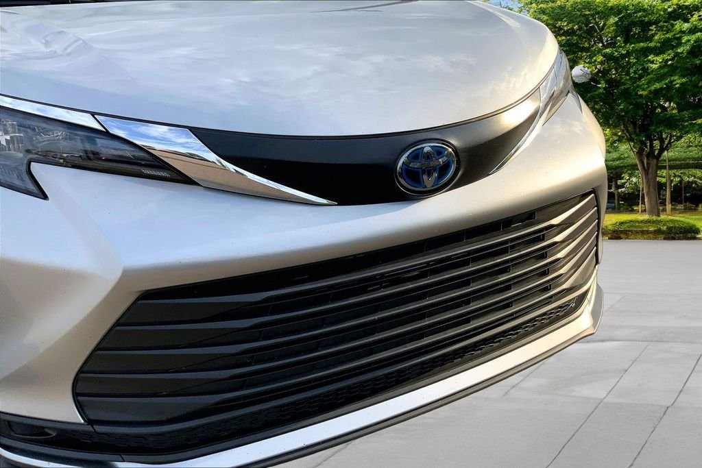 Used 2024 Silver Toyota LE image 30