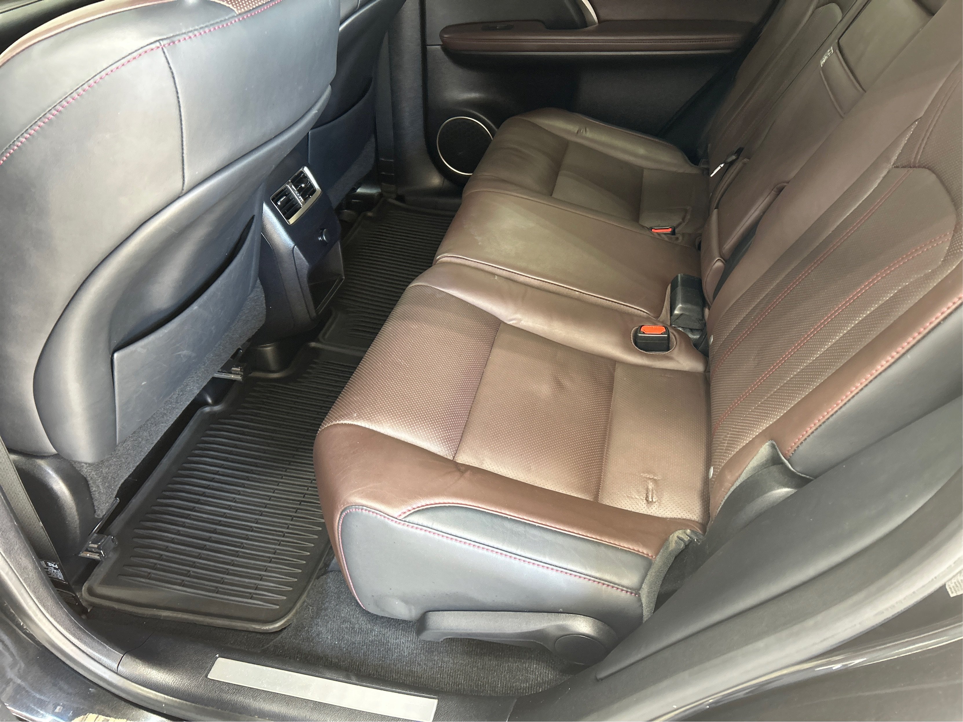 Used 2017  Lexus 350 image 10